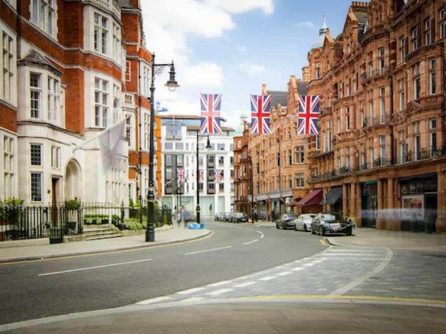 Panoramic view of Mayfair Street